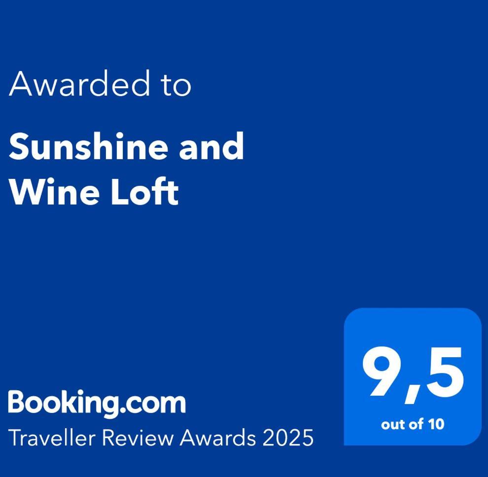 Sunshine And Wine Loft Hotel Penticton Eksteriør billede